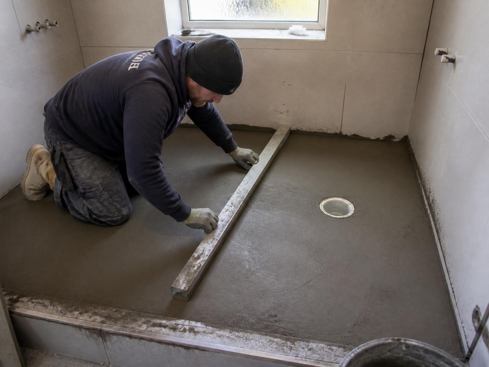 Screeding & falls
